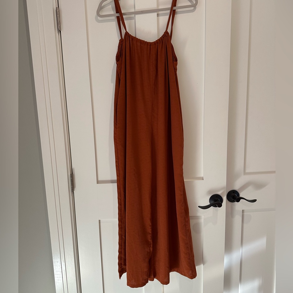 RUST JUMPSUIT W/ BACK TIE DETAIL